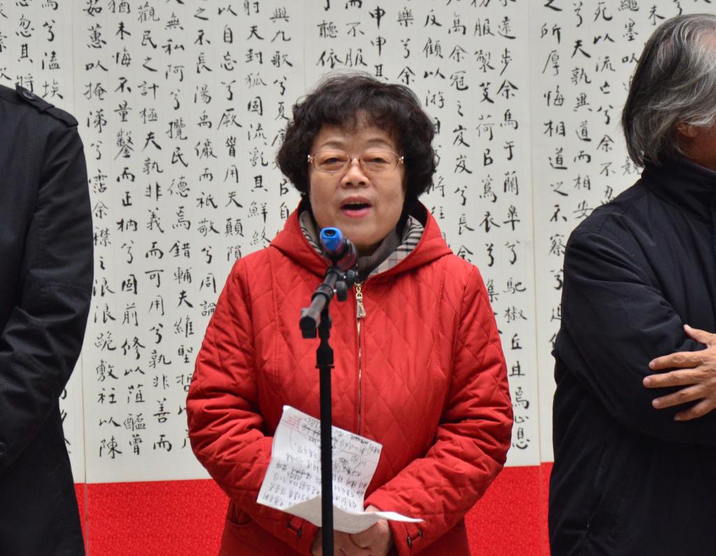 5、山西省书法家协会副主席沈晓英代表省书协讲话